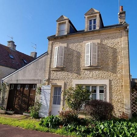 Maison De Vacances Bord De Mer Normandie Plage Du Debarquement Proche Caen Bernières-sur-Mer Exterior foto